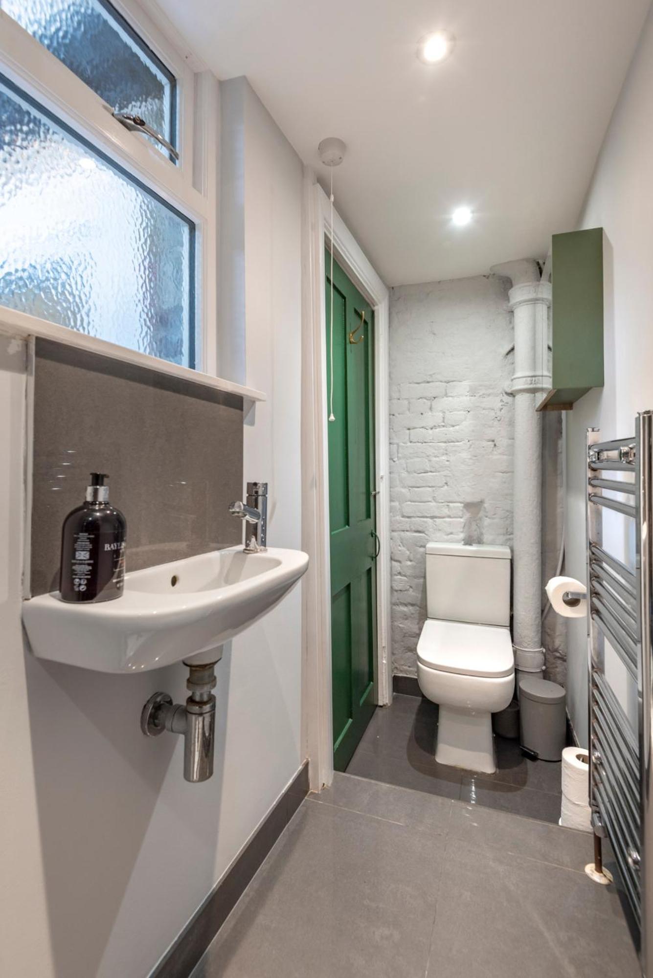 Апартаменты Chic 1-Bed Garden Flat, London, Convenient For Tower Bridge, Great Public Transport Экстерьер фото